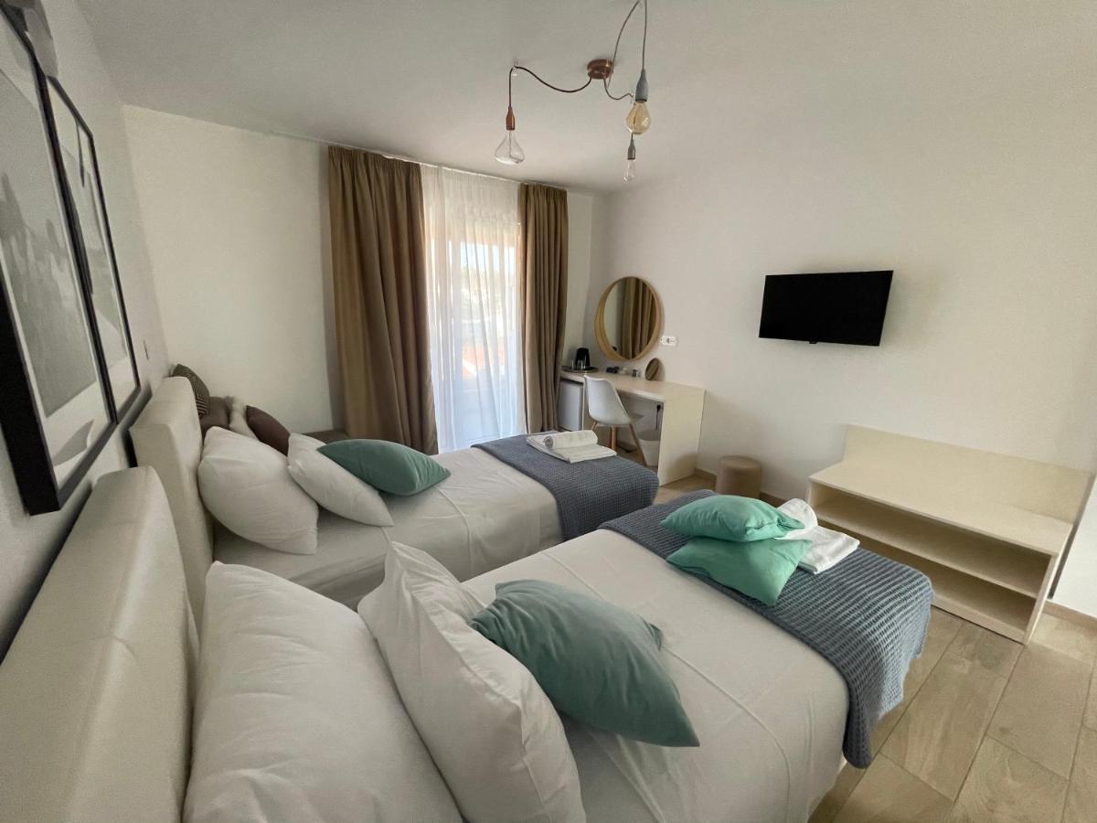 St. Nicholas Rooms Hvar Town Exterior foto