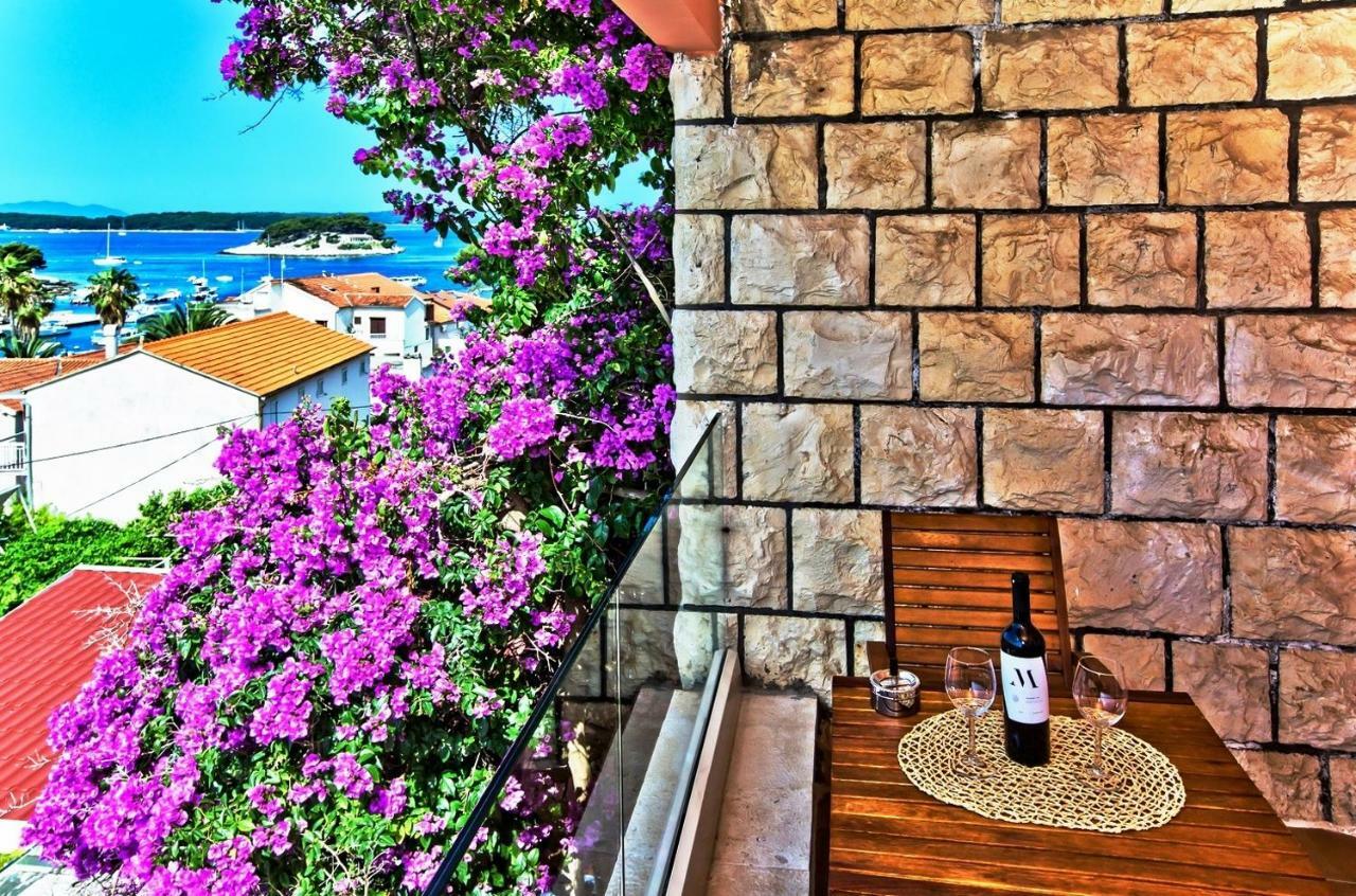 St. Nicholas Rooms Hvar Town Exterior foto